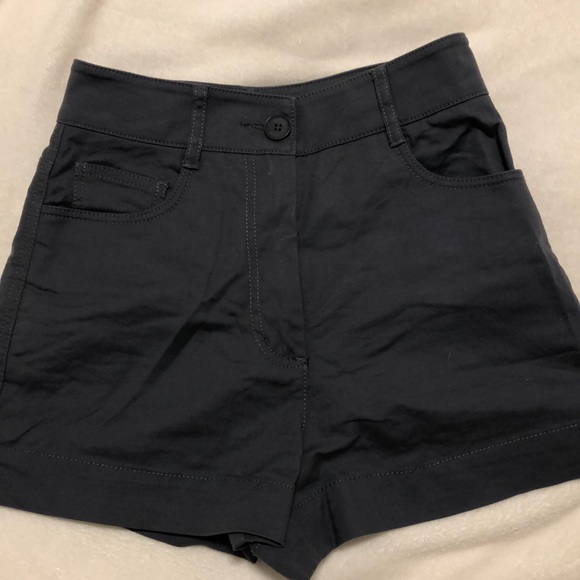 Aritzia Talula shorts - Picture 2 of 4